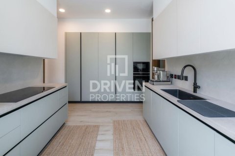 Вилла Джумейра, Дубай, БАӘ-да 5 жатын бөлмелер, 585 м² № 654829 - фото 14