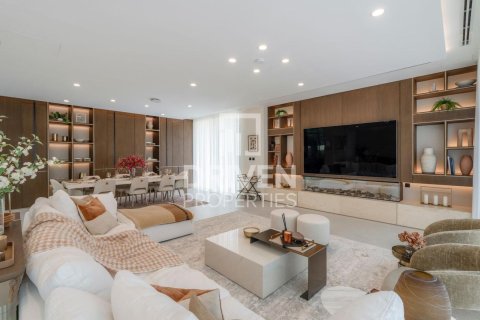 Вилла Джумейра, Дубай, БАӘ-да 5 жатын бөлмелер, 585 м² № 654829 - фото 3