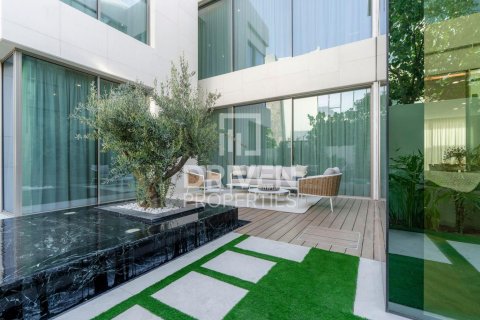 Вилла Джумейра, Дубай, БАӘ-да 5 жатын бөлмелер, 585 м² № 654829 - фото 21