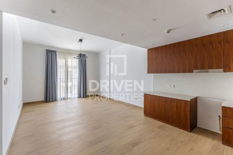 Jumeirah、Dubai、UAE にあるマンションの賃貸物件 1ベッドルーム、75 m2、No655252 - 写真 1