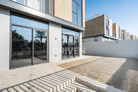 Városi lakóépület itt: Mudon, Dubai, EAE, 4 hálószoba, 266 m², azonosító: 684415 - fénykép 3