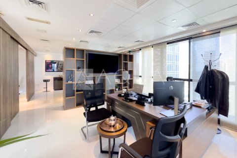 Toimisto Jumeirah Lake Towers, Dubai, Arabiemiraatit 115.7 m2 № 652011 - kuva 1