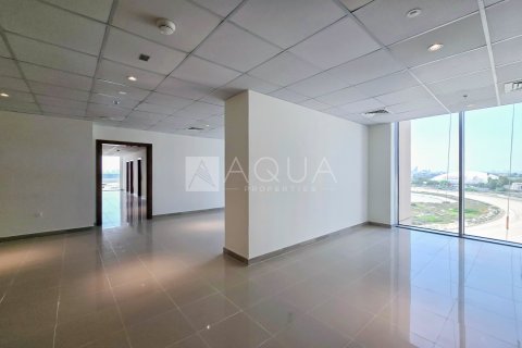 Oficina en alquiler en Business Bay, Dubai, EAU 199.7 m2 № 652014 - foto 4