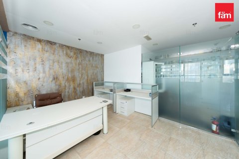 Oficina en alquiler en Dubai, EAU 82.3 m2 № 629210 - foto 2