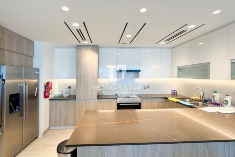 Apartman u Jumeirah Lake Towers, Dubai, UAE 2 spavaćih soba, 139 m2 Br. 663614 - fotografija 2
