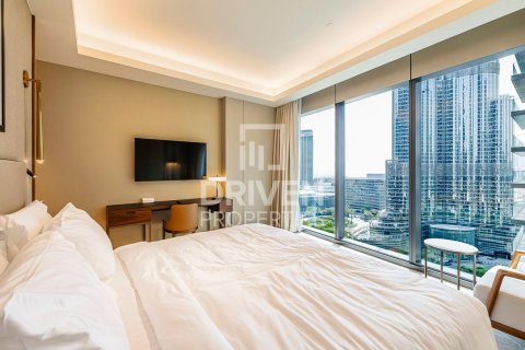Appartamento in vendita a Downtown Dubai (Downtown Burj Dubai), Dubai, EAU 3 camere da letto, 145.21 mq. № 743462 - foto 5