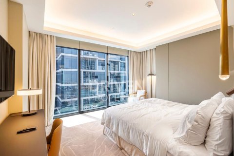 Appartamento in vendita a Downtown Dubai (Downtown Burj Dubai), Dubai, EAU 3 camere da letto, 145.21 mq. № 743462 - foto 4
