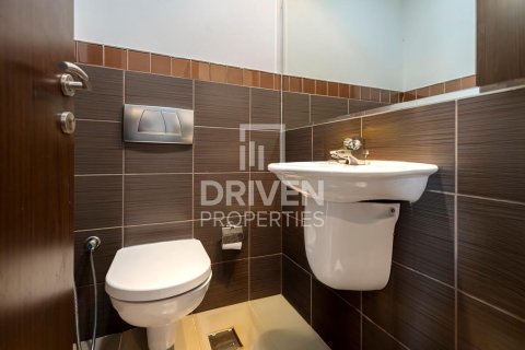 Apartment til salg i Business Bay, Dubai, UAE 1 soveværelse, 100.99 kvm № 743461 - foto 12