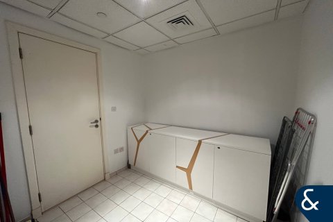 Appartement te huur in Palm Jumeirah, Dubai, VAE 2 slaapkamers, 161 vr.m., nr 671670 - foto 11