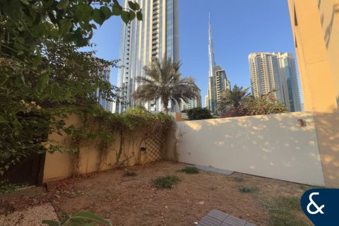 Old Town, Dubai, BAE’de kiralık daire 1 yatak odası, 131 m&sup2; No 671666 - fotoğraf 2