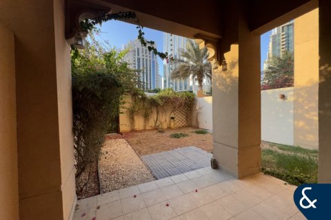 Old Town, Dubai, BAE’de kiralık daire 1 yatak odası, 131 m&sup2; No 671666 - fotoğraf 10