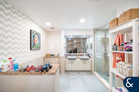 Apartmen di GOLDEN MILE di Palm Jumeirah, Dubai, UAE 2 bilik tidur, 167 meter persegi № 671665 - foto 14