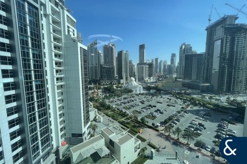 Apartment sa EXECUTIVE TOWERS sa Business Bay, Dubai, UAE 3 silid-tulugan, 177 sq.m. № 671669 - larawan 10