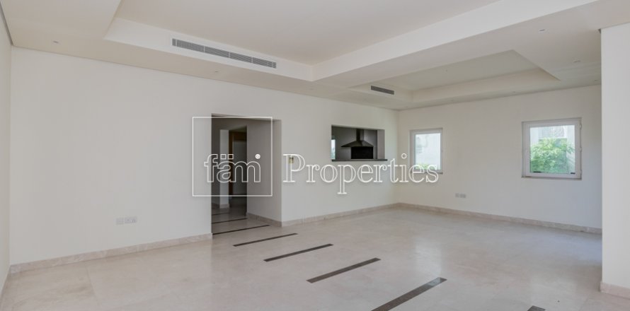 Kaupunkipientalo Al Furjan, Dubai, Arabiemiraatit 3 makuuhuonetta, 224 m2 № 669766