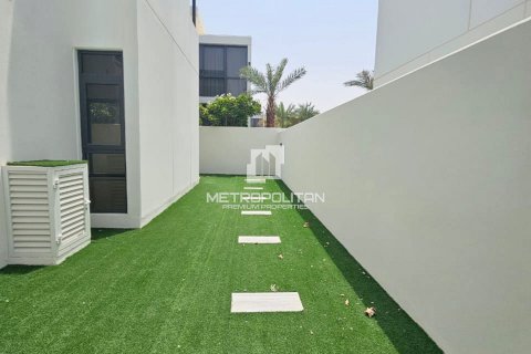Βίλα σε DAMAC Hills (Akoya by DAMAC), Dubai, ΗΑΕ 6 υπνοδωμάτια, 322 τ.μ. Αρ. 665161 - φωτογραφία 18