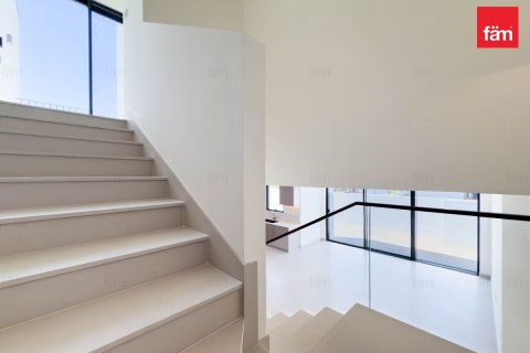 Dubai, संयुक्त अरब अमीरात में विला, 4 बेडरूम, 298.9 वर्ग मीटर, संख्या 739009 - फ़ोटो 8