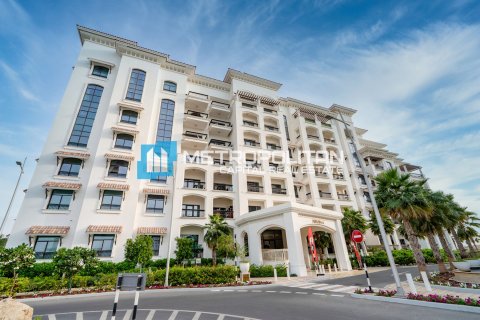 Apartamento en venta en Yas Island, Abu Dhabi, EAU 2 dormitorios, 124.4 m2 № 658639 - foto 1