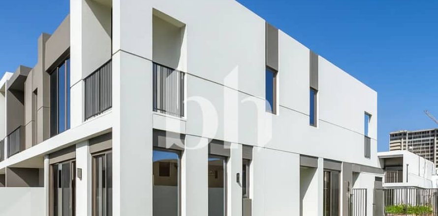 Townhouse i Tilal Al Ghaf, Dubai, UAE 4 soveværelser, 202 kvm № 643766