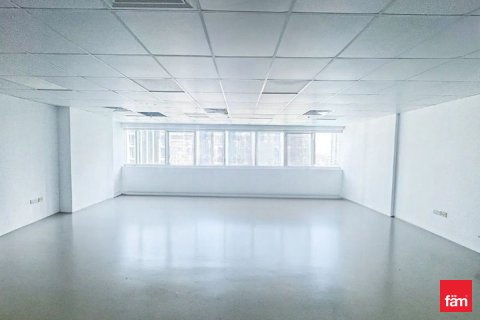 دفتر در Dubai ، امارات متحده عربی 97.2 متر مربع.  شماره 711343