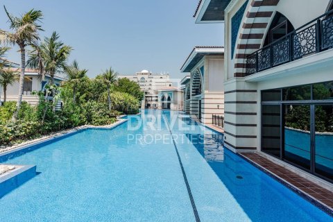 Üürile anda villa asukohaga Palm Jumeirah, Dubai, AÜE: 4 magamistoaga, 368.55 m² Nr 745789 - pilt 27