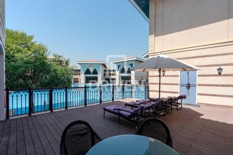 Üürile anda villa asukohaga Palm Jumeirah, Dubai, AÜE: 4 magamistoaga, 368.55 m² Nr 745789 - pilt 20