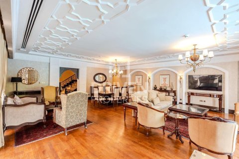 Üürile anda villa asukohaga Palm Jumeirah, Dubai, AÜE: 4 magamistoaga, 368.55 m² Nr 745789 - pilt 3