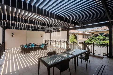 Üürile anda villa asukohaga Palm Jumeirah, Dubai, AÜE: 4 magamistoaga, 368.55 m² Nr 745789 - pilt 19