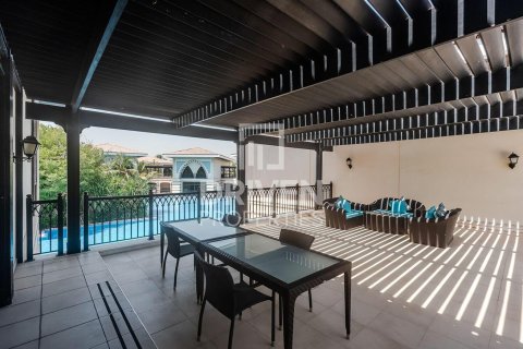 Üürile anda villa asukohaga Palm Jumeirah, Dubai, AÜE: 4 magamistoaga, 368.55 m² Nr 745789 - pilt 21
