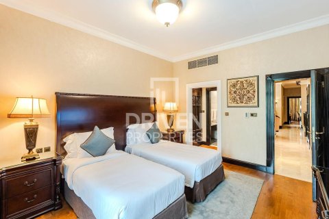 Üürile anda villa asukohaga Palm Jumeirah, Dubai, AÜE: 4 magamistoaga, 368.55 m² Nr 745789 - pilt 14