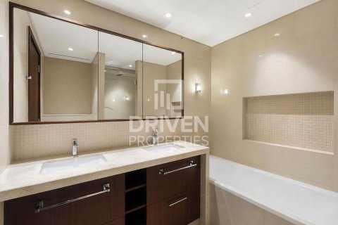 Üürile anda korter asukohaga Downtown Dubai (Downtown Burj Dubai), Dubai, AÜE: 2 magamistoaga, 131.36 m² Nr 745787 - pilt 12