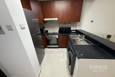 Huoneisto ESCAN TOWER Dubai Marina, Arabiemiraatit 1 makuuhuone, 72 m2 № 661356 - kuva 8