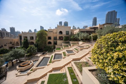 Wohnung in Old Town, Dubai, VAE: 2 Schlafzimmer, 179 m2 Nr. 687877