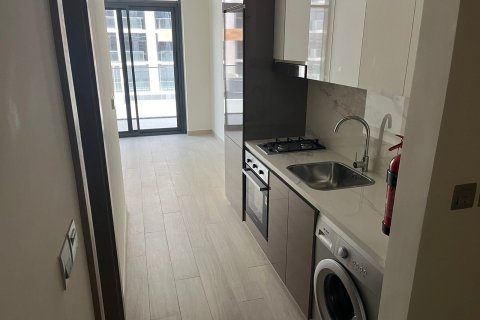 Apartament në Dubai, Emiratet e Bashkuara Arabe 1 dhomë, 32 m2. № 729631