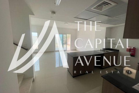 Shtëpi në qytet në Al Samha, Abu Dhabi, Emiratet e Bashkuara Arabe 3 dhoma gjumi, 260 m2. № 681263