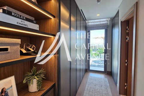 Villa sa Abu Dhabi, UAE 7 silid-tulugan, 1290 sq.m. № 681260 - larawan 14