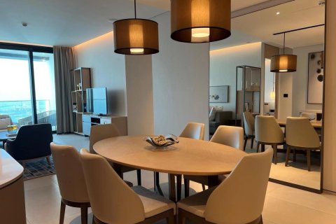 Lägenhet till försäljning i Dubai, UAE 2 sovrum, 137.21 kvm Nr. 660788 - fotografi 5