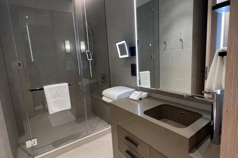 Lägenhet till försäljning i Dubai, UAE 2 sovrum, 137.21 kvm Nr. 660788 - fotografi 12