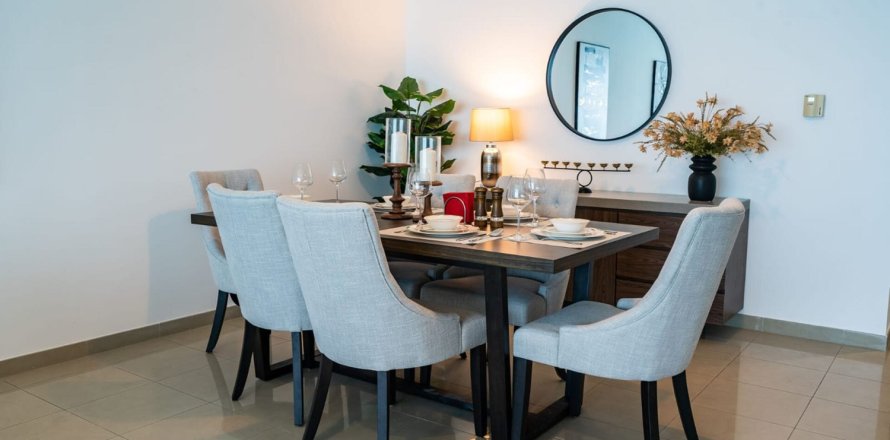 Huoneisto Dubai Marina, Dubai, Arabiemiraatit 3 makuuhuonetta, 361 m2 № 735909