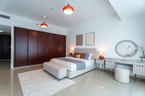Huoneisto Dubai Marina, Dubai, Arabiemiraatit 3 makuuhuonetta, 361 m2 № 735909 - kuva 18