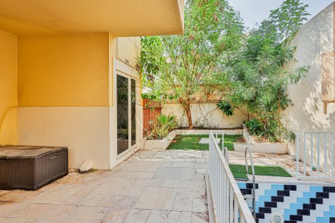 Willa do wynajęcia w Al Raha Gardens, Abu Dhabi, ZEA 4 sypialnie, 402 mkw., nr 662893 - zdjęcie 2