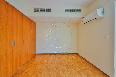 Willa do wynajęcia w Al Raha Gardens, Abu Dhabi, ZEA 4 sypialnie, 402 mkw., nr 662893 - zdjęcie 17