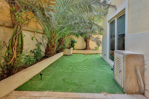 Willa do wynajęcia w Al Raha Gardens, Abu Dhabi, ZEA 4 sypialnie, 402 mkw., nr 662893 - zdjęcie 4