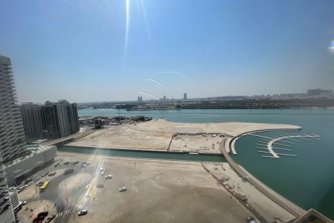 Apartemen di Abu Dhabi, UEA 2 kamar tidur, 112 m2 nomor 662892 - foto 13