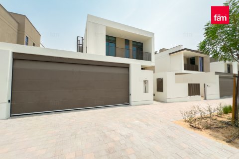 Villa sa Al Furjan, Dubai, UAE 4 silid-tulugan, 480 sq.m. № 633777 - larawan 1