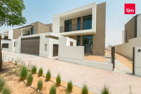 Villa sa Al Furjan, Dubai, UAE 4 silid-tulugan, 480 sq.m. № 633777 - larawan 2
