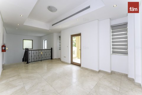 Vila v Al Furjan, Dubai, SAE 3 ložnice, 600 m² Č.: 633858 - fotografie 7