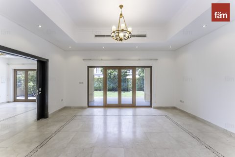 Vila v Al Furjan, Dubai, SAE 3 ložnice, 600 m² Č.: 633858 - fotografie 19
