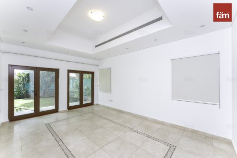 Vila v Al Furjan, Dubai, SAE 3 ložnice, 600 m² Č.: 633858 - fotografie 13