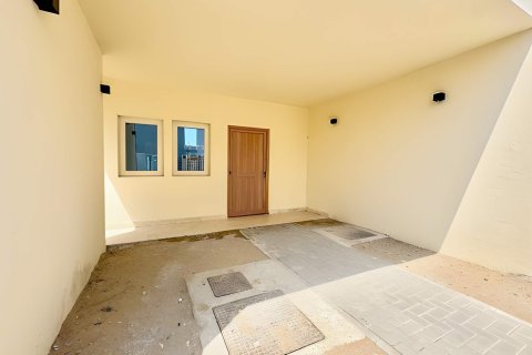 Vilë në Dubai Land, Emiratet e Bashkuara Arabe 2 dhoma gjumi, 115.45 m2. № 748920 - Foto 13