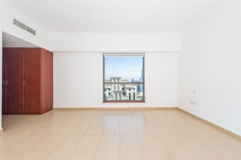 Apartment in Jumeirah Beach Residence, Dubai, UAE 1 bedroom, 111.11 sq.m. № 750492 - photo 5